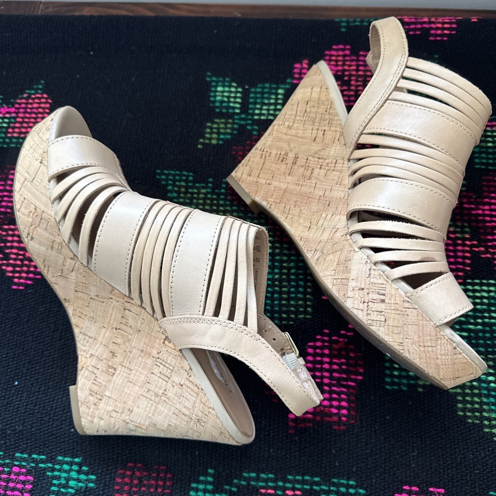 Franco Sarto Sharp Leather Platform Wedge Heels Slingback Sandals Size 8 M Tan - Picture 3 of 11